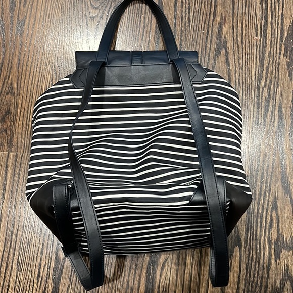 Stella & Dot backpack - Picture 8 of 9